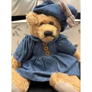 The Country Peddlers And Company of America Inc Girl Bear In Blue Jean Dress GUC